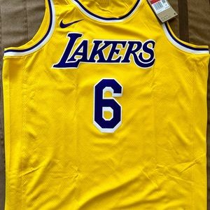 Nike Lakers Lebron Jersey 2020 Yellow NWT